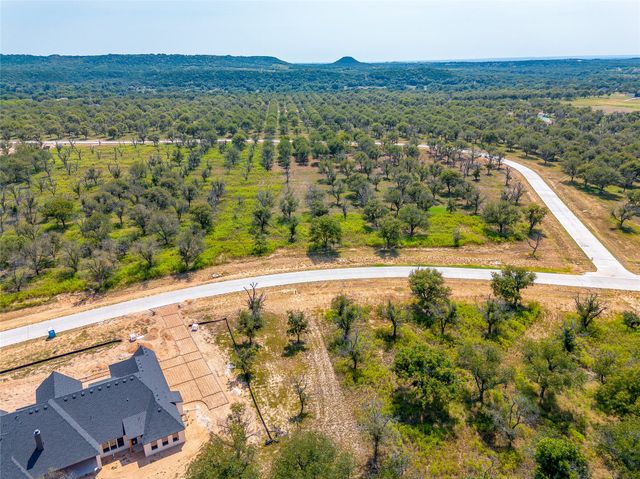 2400 Marvin Drive, Granbury, TX 76049