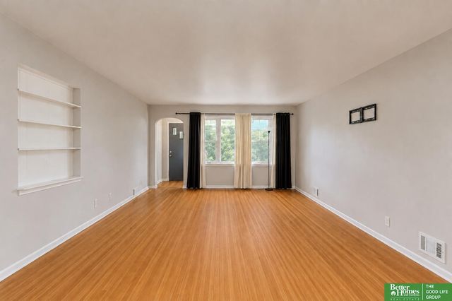 3138 N 54th Street, Omaha, NE 68104