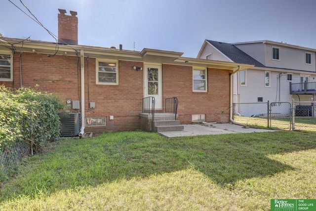 3138 N 54th Street, Omaha, NE 68104