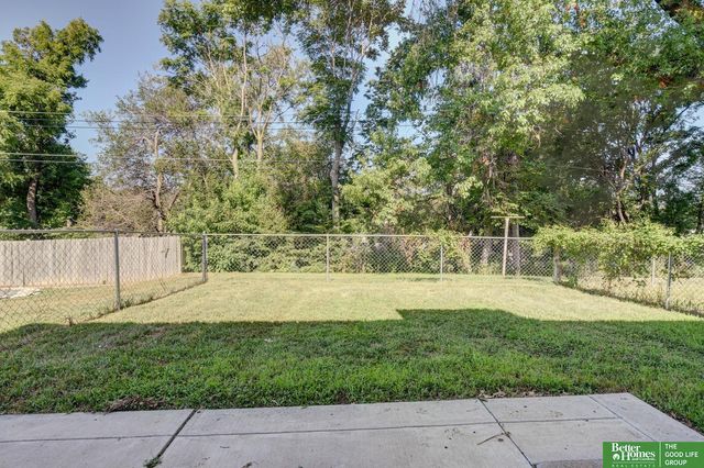 3138 N 54th Street, Omaha, NE 68104