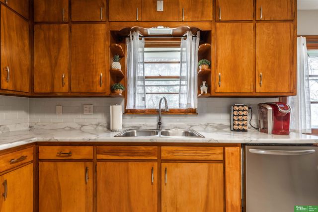 3138 N 54th Street, Omaha, NE 68104