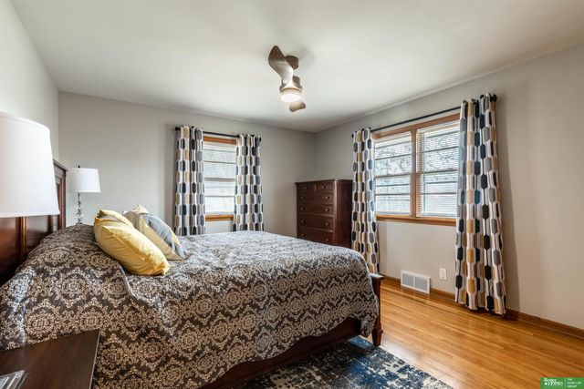 3138 N 54th Street, Omaha, NE 68104