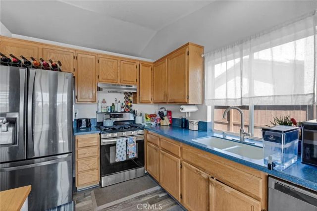 8441 Dove Creek, Hesperia, CA 92344