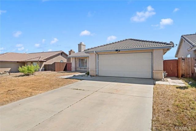 8441 Dove Creek, Hesperia, CA 92344