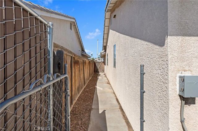 8441 Dove Creek, Hesperia, CA 92344