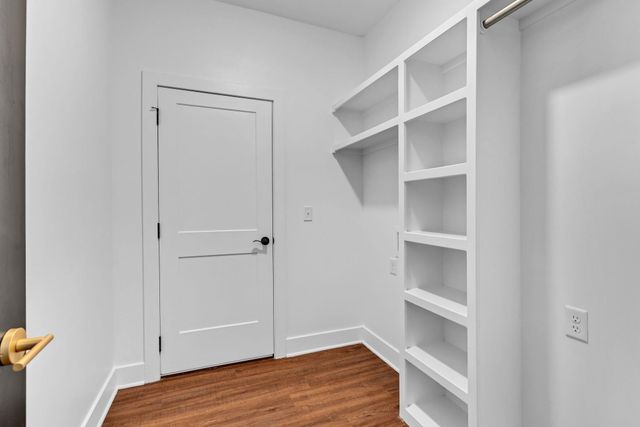 5409 N Saint Paul Ct, Wichita, KS 67204