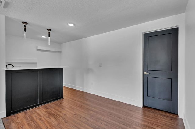 5409 N Saint Paul Ct, Wichita, KS 67204