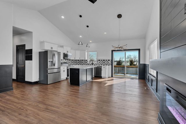 5409 N Saint Paul Ct, Wichita, KS 67204