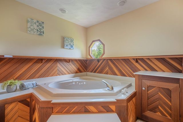 1424 N Lake Road 1424 N Lake Road, New Carlisle, OH 45344