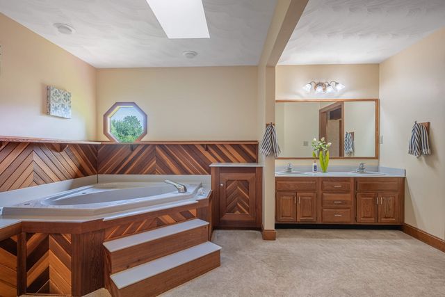 1424 N Lake Road 1424 N Lake Road, New Carlisle, OH 45344