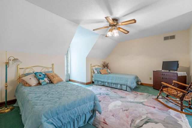 1424 N Lake Road 1424 N Lake Road, New Carlisle, OH 45344