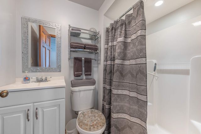 1424 N Lake Road 1424 N Lake Road, New Carlisle, OH 45344