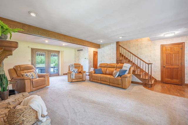 1424 N Lake Road 1424 N Lake Road, New Carlisle, OH 45344