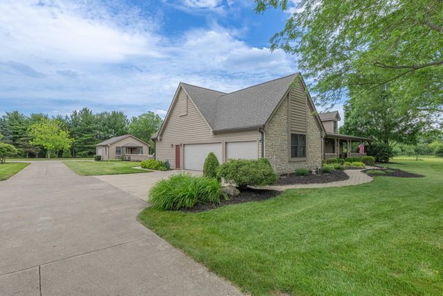 1424 N Lake Road 1424 N Lake Road, New Carlisle, OH 45344