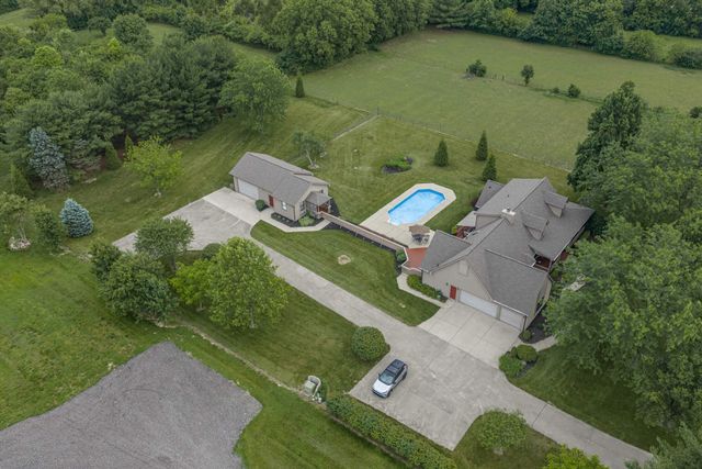 1424 N Lake Road 1424 N Lake Road, New Carlisle, OH 45344