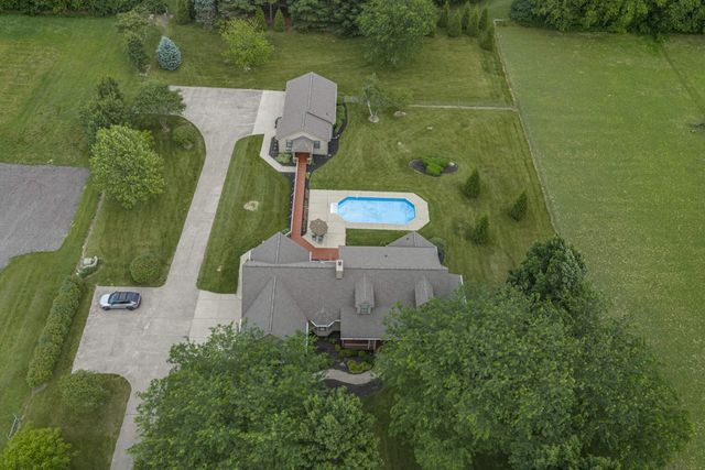 1424 N Lake Road 1424 N Lake Road, New Carlisle, OH 45344