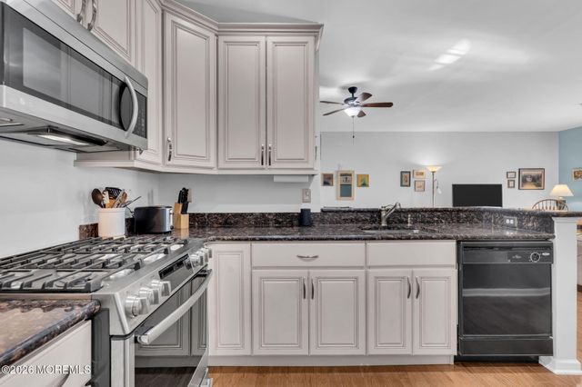 515 Sophee Lane 1000, Lakewood, NJ 08701