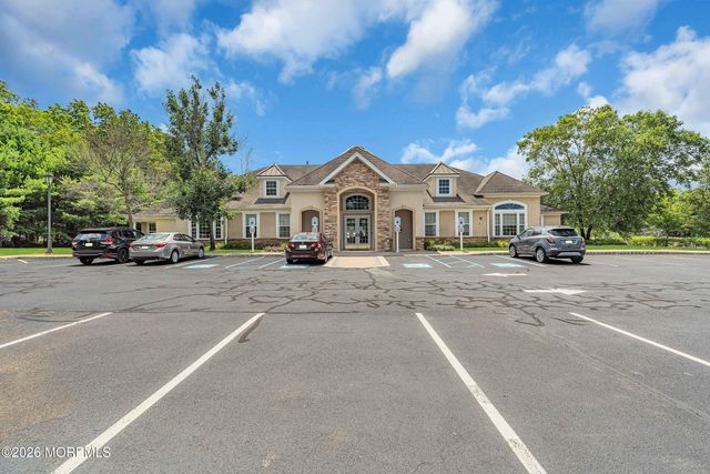 515 Sophee Lane 1000, Lakewood, NJ 08701