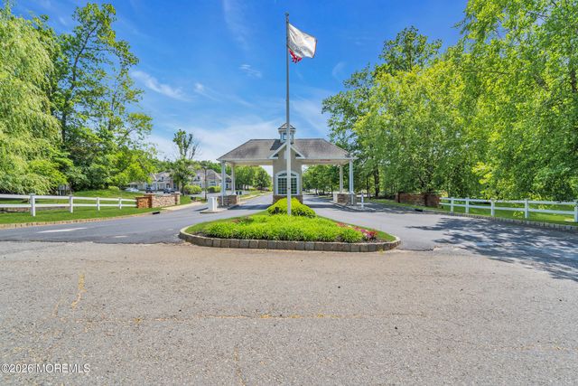 515 Sophee Lane 1000, Lakewood, NJ 08701