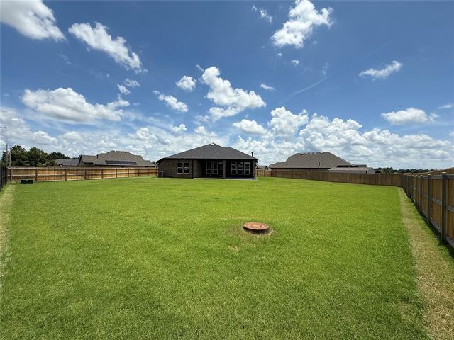 8940 E 161st Place, Bixby, OK 74008