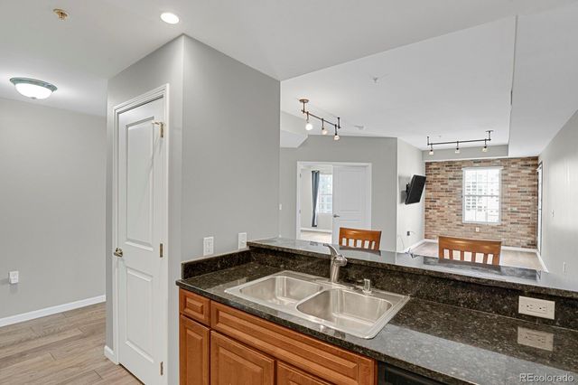 925 N Lincoln Street 8G, Denver, CO 80203