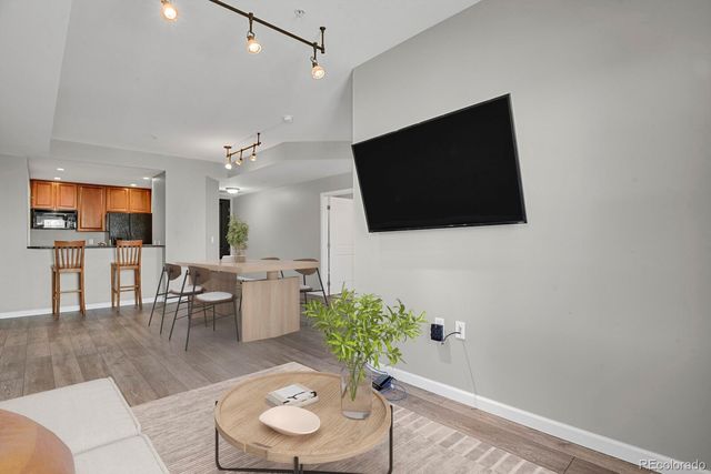 925 N Lincoln Street 8G, Denver, CO 80203