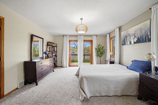 5089 N Fox Road, Sanford, MI 48657