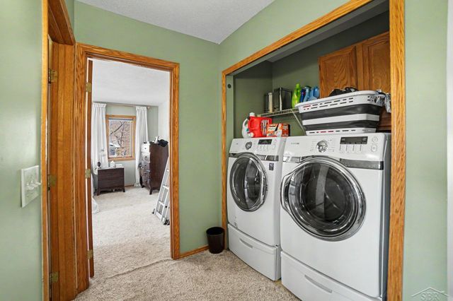 5089 N Fox Road, Sanford, MI 48657
