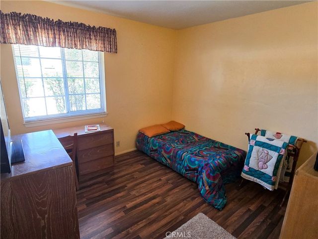 23911 Tahquitz, Apple Valley, CA 92307