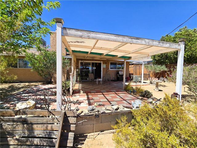 23911 Tahquitz, Apple Valley, CA 92307