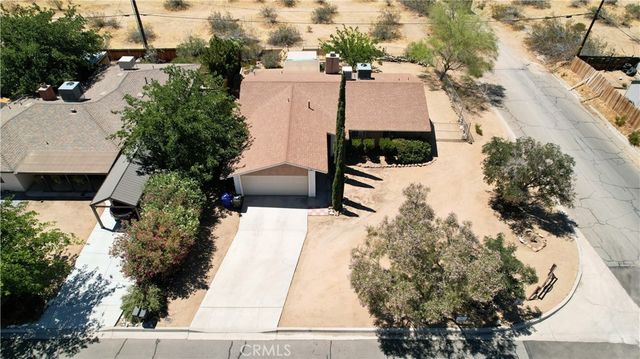 23911 Tahquitz, Apple Valley, CA 92307