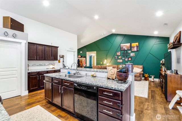 527 S Bayside Street, Moses Lake, WA 98837