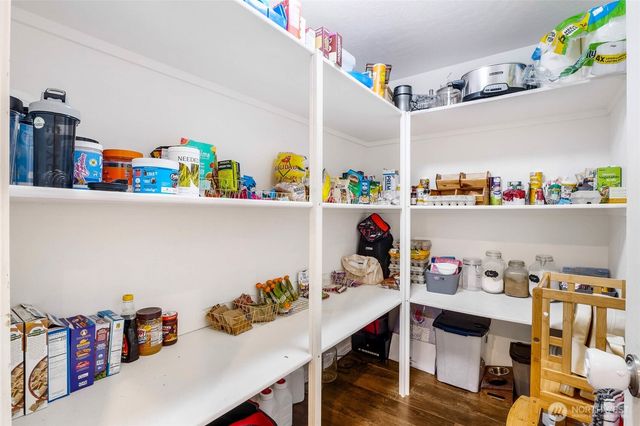 527 S Bayside Street, Moses Lake, WA 98837