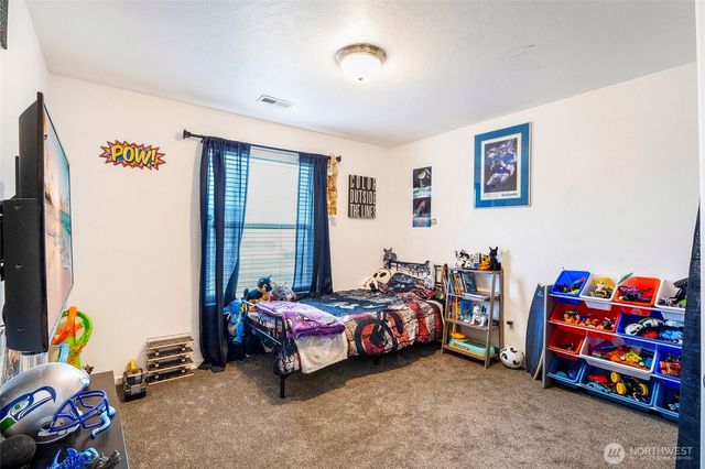 527 S Bayside Street, Moses Lake, WA 98837