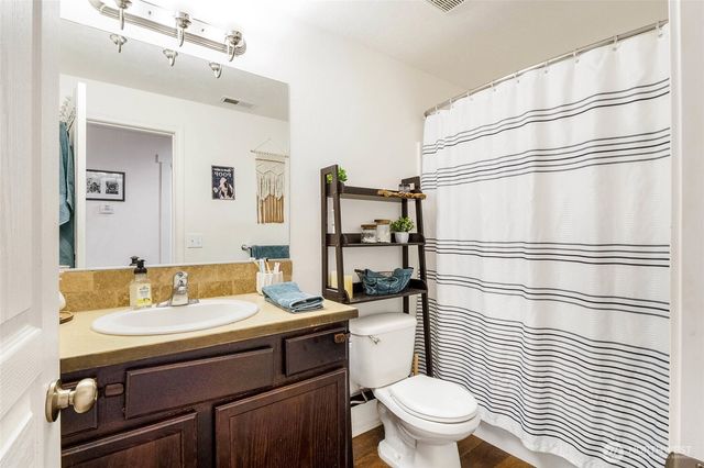 527 S Bayside Street, Moses Lake, WA 98837