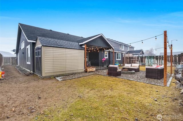 527 S Bayside Street, Moses Lake, WA 98837