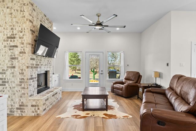 12754 Ridgeway Court, Winona, TX 75792