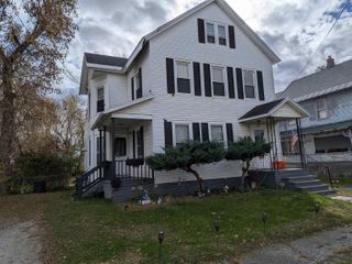 90 River Street, Rutland City, VT 05701