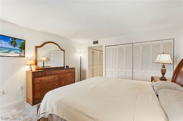 4608 Flagship DR 202, Fort Myers, FL 33919