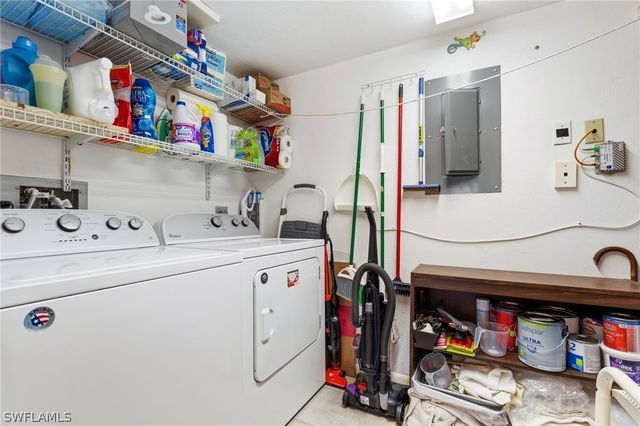 4608 Flagship DR 202, Fort Myers, FL 33919