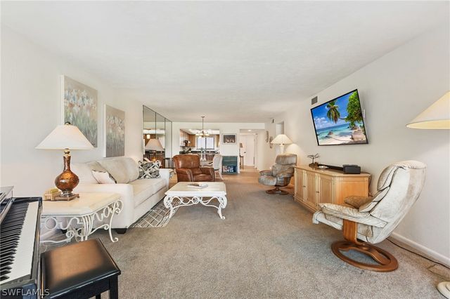 4608 Flagship DR 202, Fort Myers, FL 33919