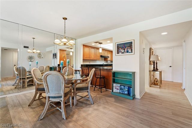 4608 Flagship DR 202, Fort Myers, FL 33919