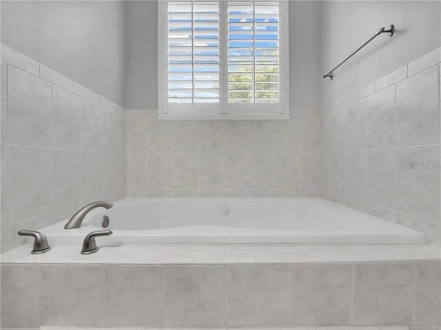 2660 WINNEMISSETT OAKS DRIVE, Deland, FL 32724