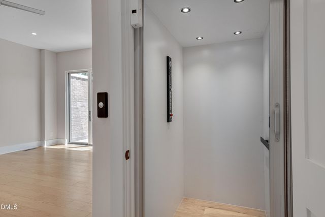 1012 Manor Way, Durham, NC 27701