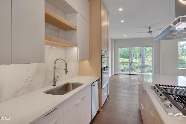 1012 Manor Way, Durham, NC 27701