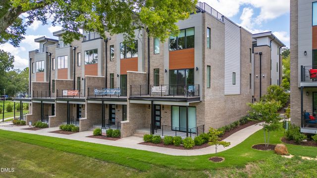 1012 Manor Way, Durham, NC 27701