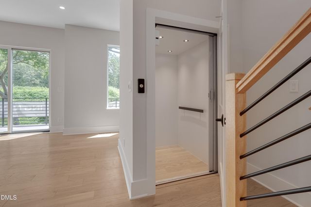 1012 Manor Way, Durham, NC 27701