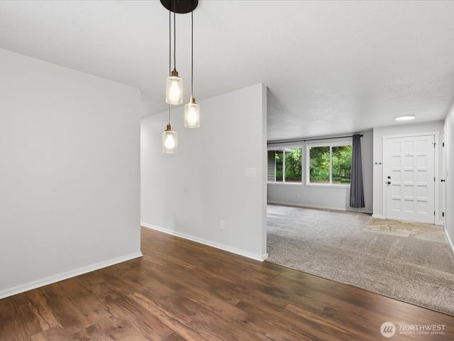 14738 SE 244th Street, Kent, WA 98042