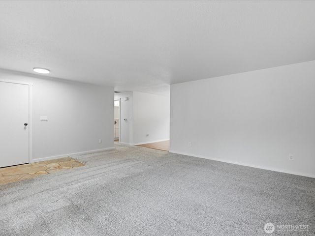 14738 SE 244th Street, Kent, WA 98042