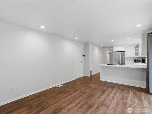 14738 SE 244th Street, Kent, WA 98042